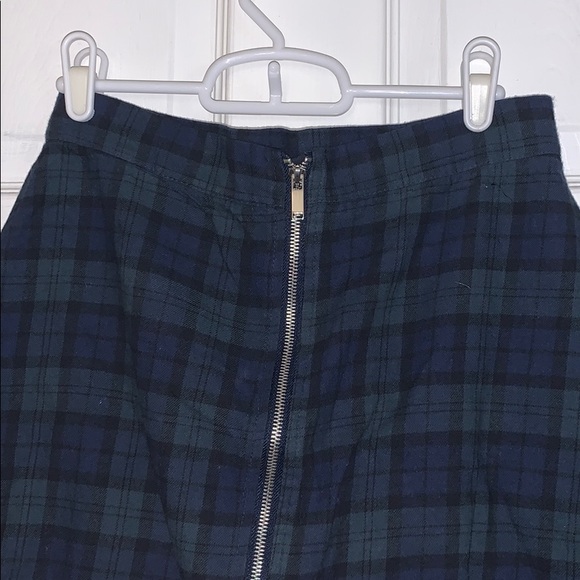 ⚡️SALE⚡️ Plaid Zipper Skirt - Picture 2 of 3